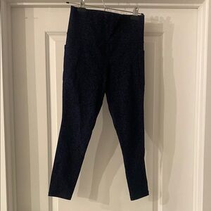 Athleta Salutation Stash Pockets 7/8 Leggings